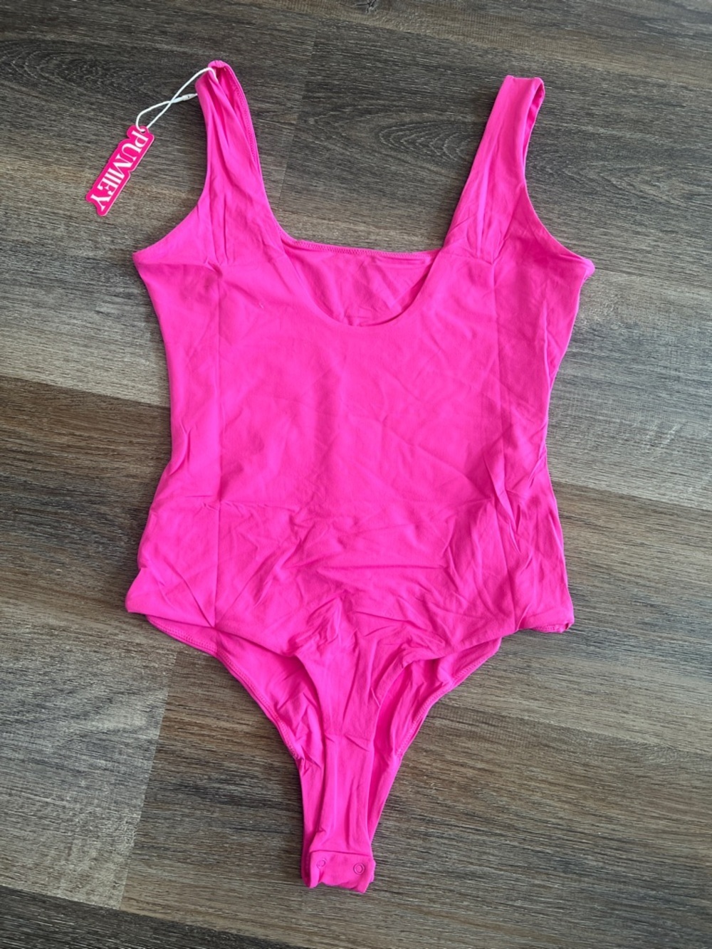 (12) NWT Pumiey Hot Pink Scoop-Neck Bodysuit - Picture 2 of 3